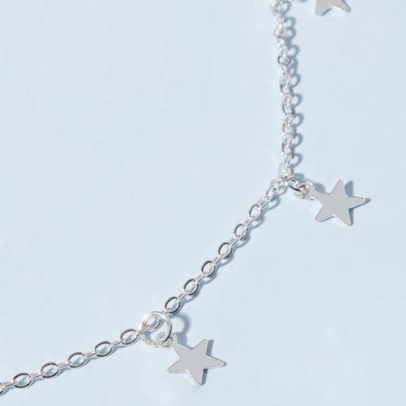 Dainty Star Choker - Picture 4 of 6